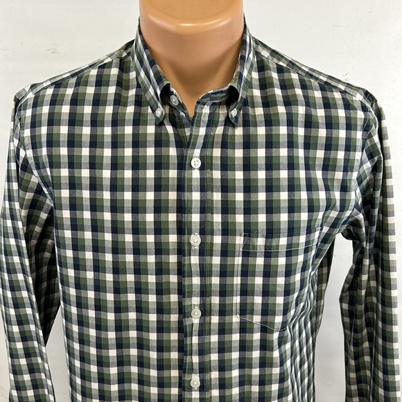 J. Crew long sleeve button down collar shirt.  M - Picture 2 of 7